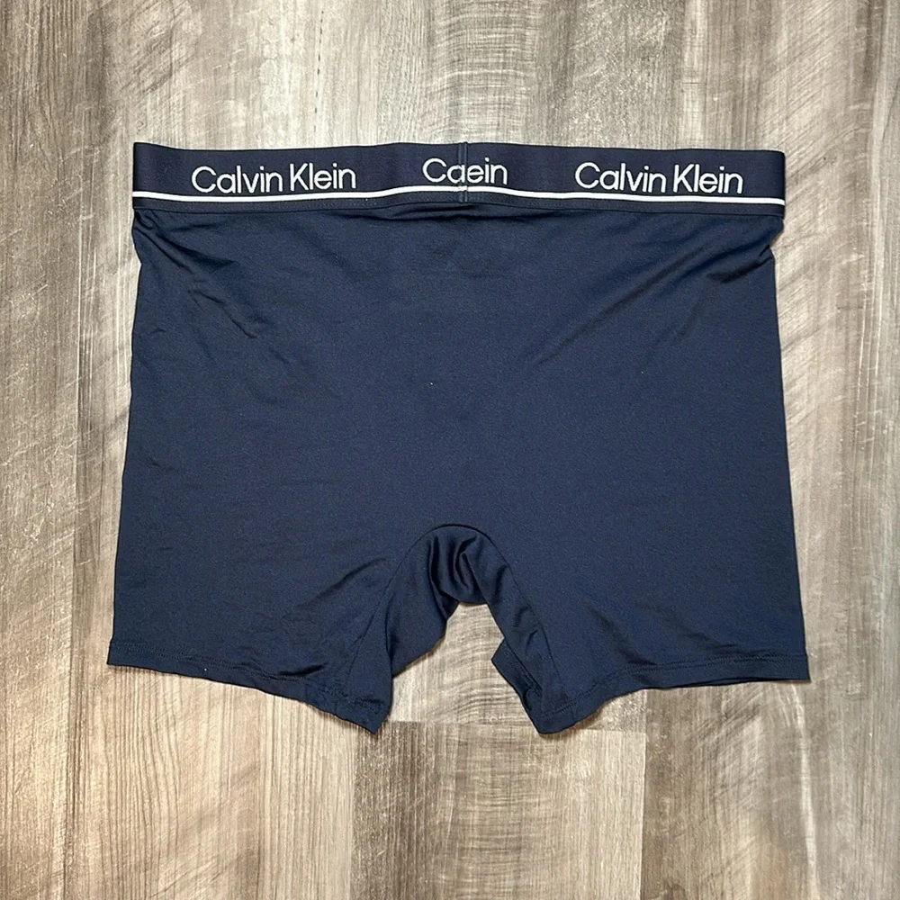 Calvin Klein Microfiber Boxer Brief - Large